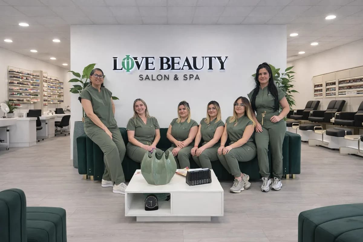 Live Love Beauty Salon & Spa team in Hialeah